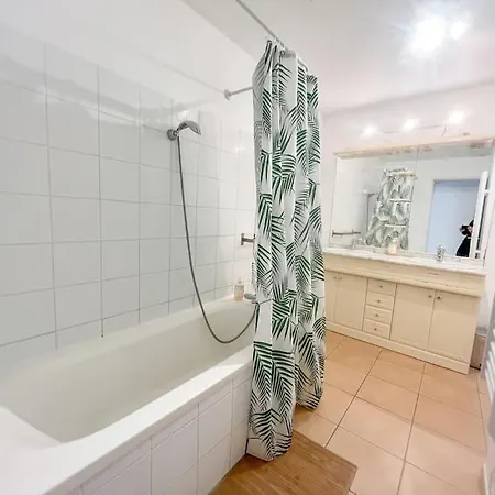 Grand En Pleine Nature Et Proche ! Apartment Castries